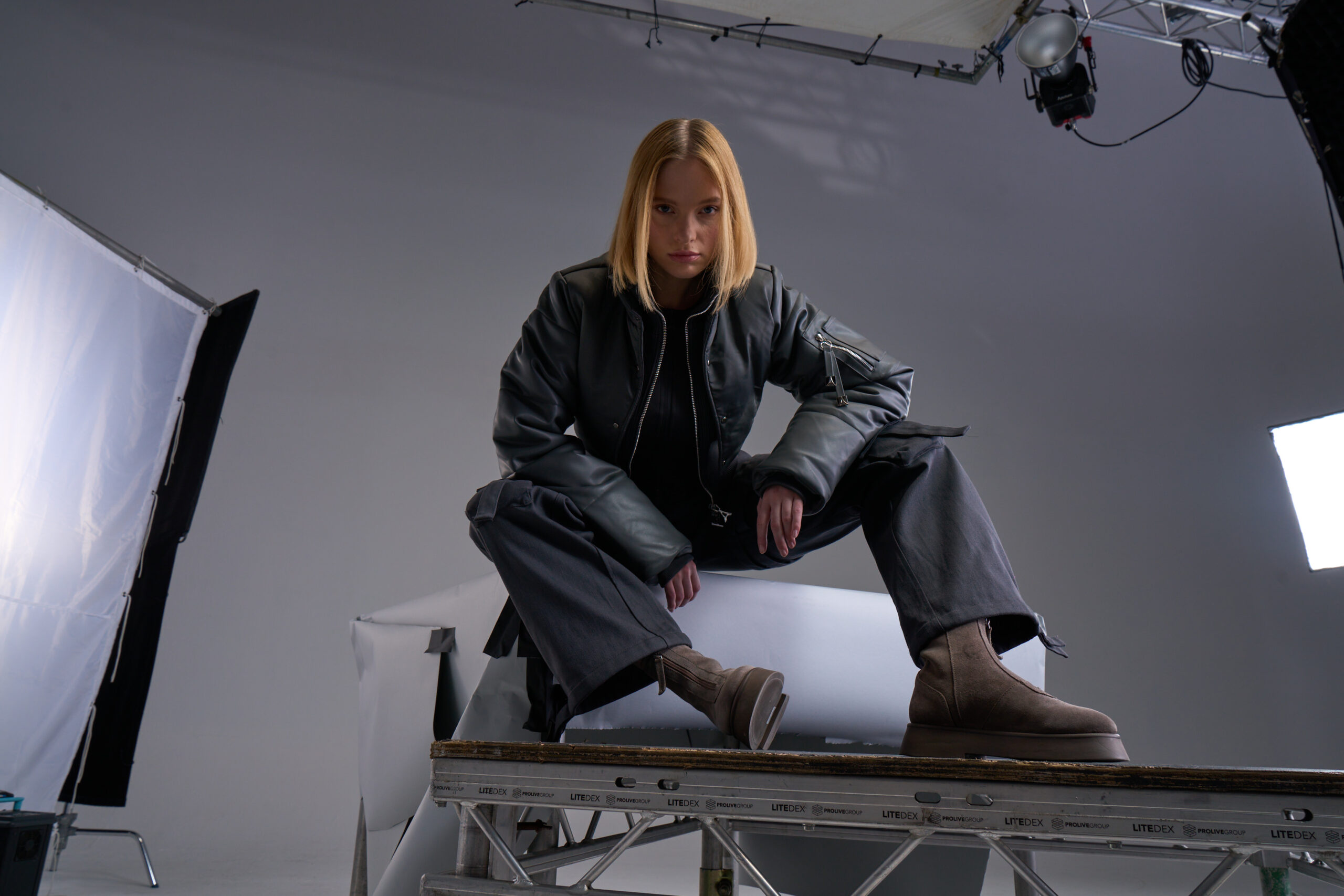 231214_HMD_Iris_3073