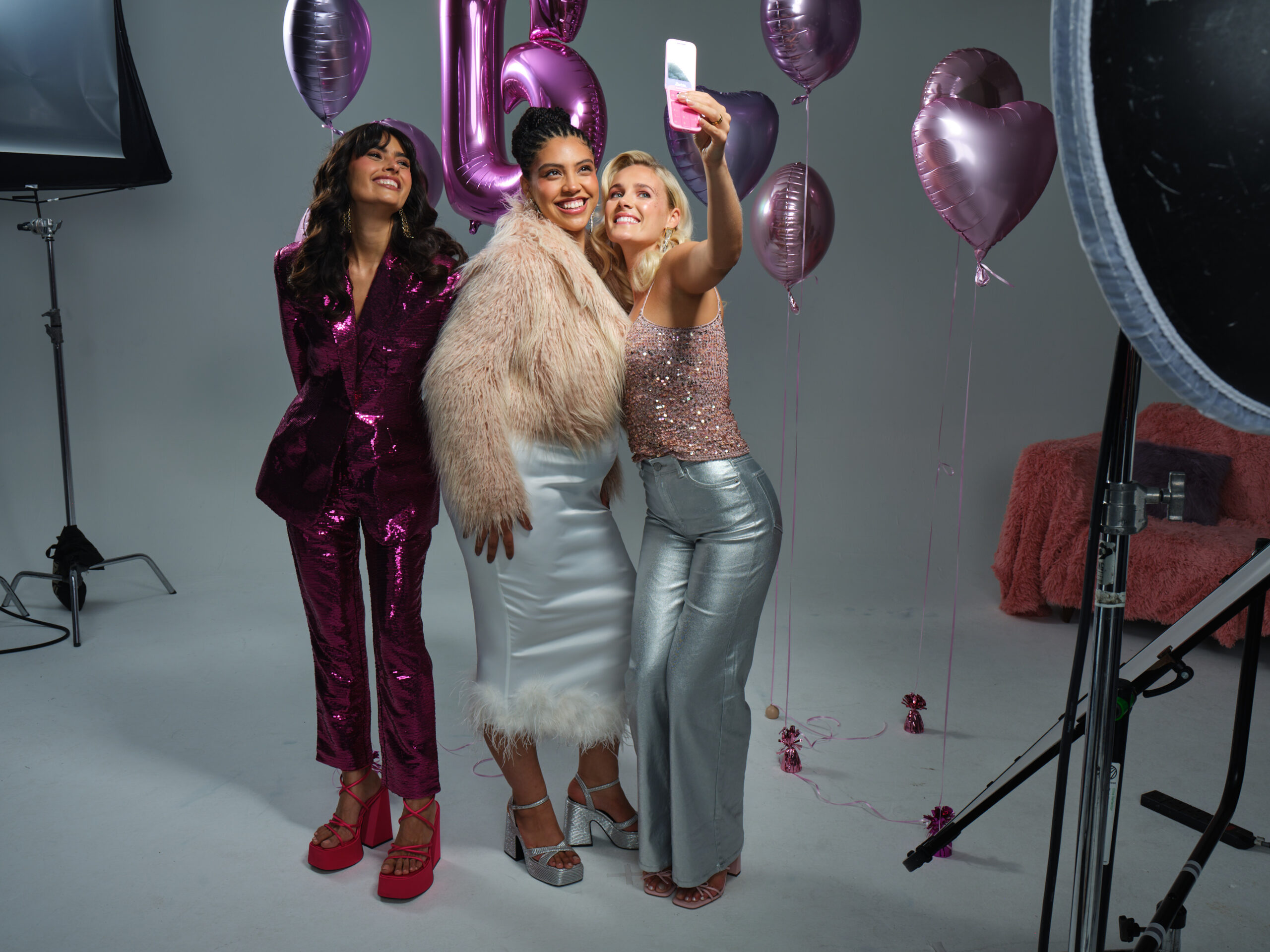 HMD_Barbie_Party_Solo_4292 HMD_Barbie_Party_Solo_4292